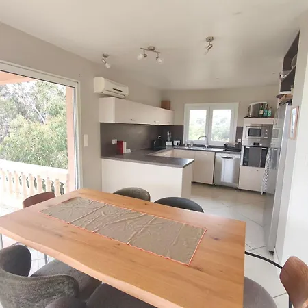 Holiday home Spacious Near The Airport Of Ajaccio