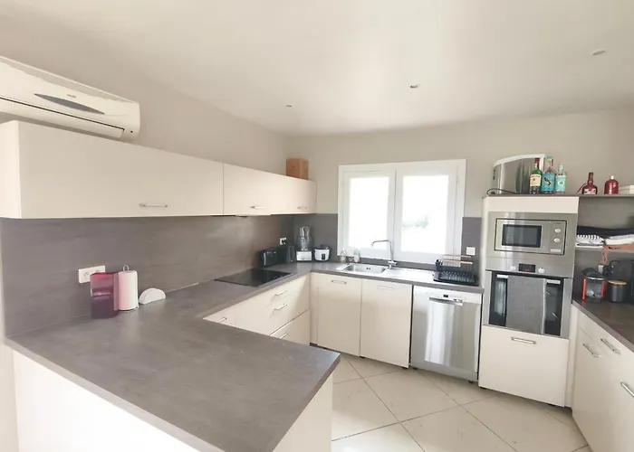 Holiday home Spacious Near The Airport Of Ajaccio *