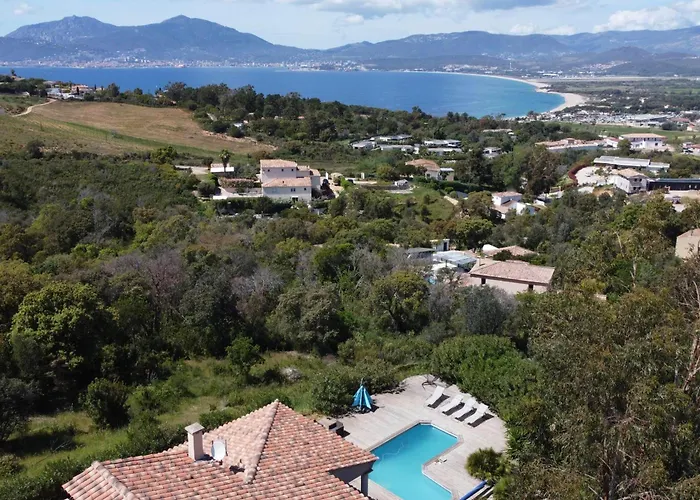 Spacious Near The Airport Of Ajaccio Holiday home Grosseto-Prugna