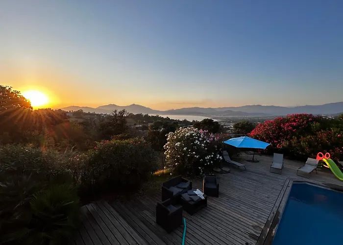 Holiday home Spacious Near The Airport Of Ajaccio Grosseto-Prugna